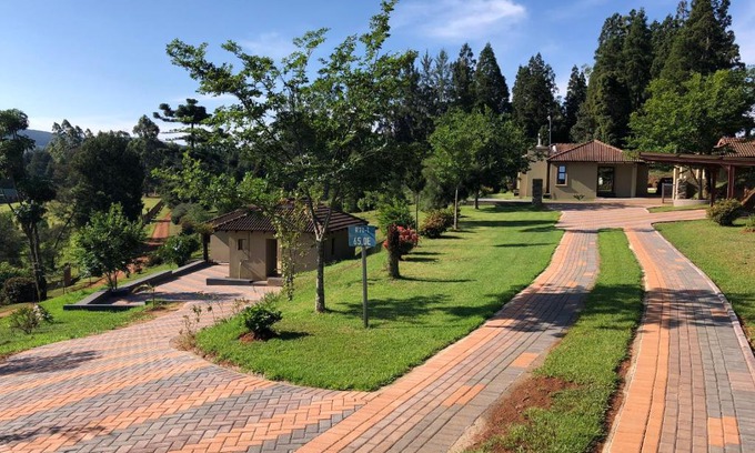 Haenertsburg Apartment | Langalanga on the mountain bend