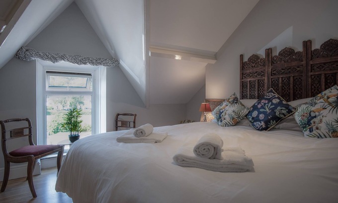 Mumbles House | Langland Road - 2 Bedroom Town House