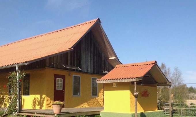 Hishult Bed & Breakfast | Lanthotellet Hishult