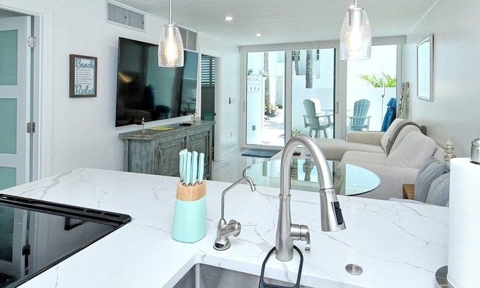 Longboat Key Condo | LaPlaya 102E-Tropical garden view near the pool!