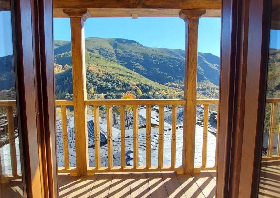 Eiriz House | Lar da cima