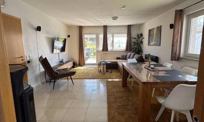 Hilzingen Apartment | Large 3-room apartment with terrace, garden and parking space