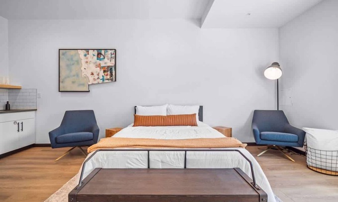 West Central Apartment | Large Ada, pet friendly loft in Kendall Yards