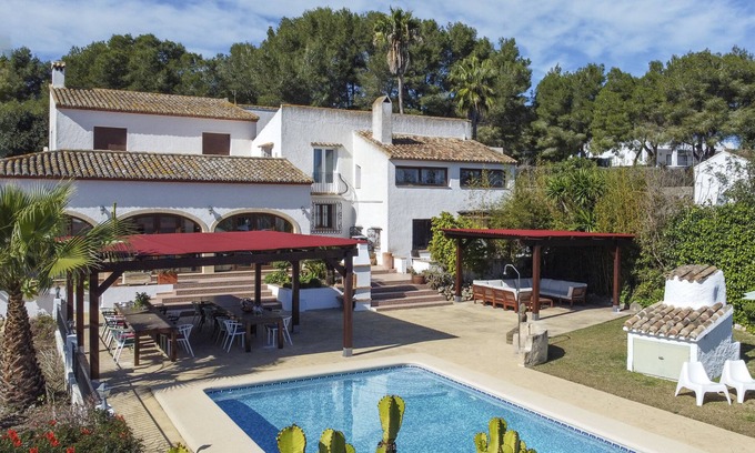 Tarraula Villa | Large and classic villa in Javea, on the Costa Blanca, Spain with private pool for 12 persons
