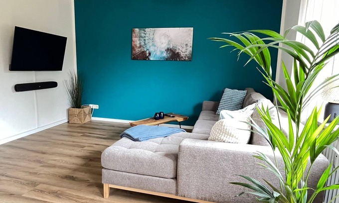 Lippstadt Apartment | Large apartment for 6 | BBQ | close to the city center