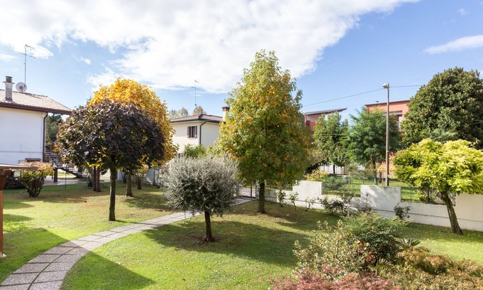 Favaro Veneto Apartment | Large apt 2 bedrooms &free car park
