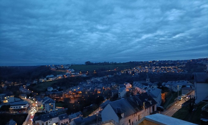 Rodez Apartment | Large, bright, quiet apartment, not overlooked, close to town center.