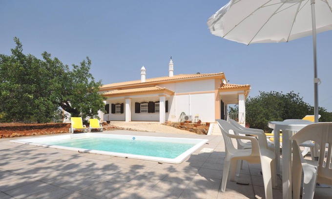 Vilamoura Villa | Large Country Villa with Private Pool, Vilamoura