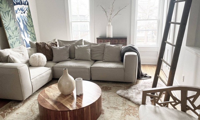 Tremont Apartment | Large Cozy Tremont Loft