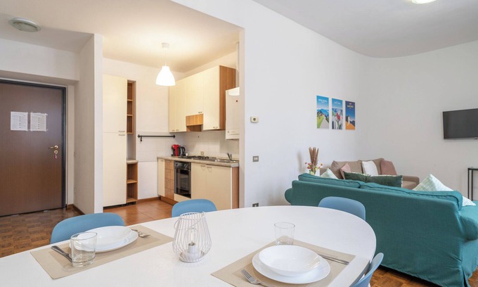 Lecco Apartment | Large family apartment in a fresh area of Lecco