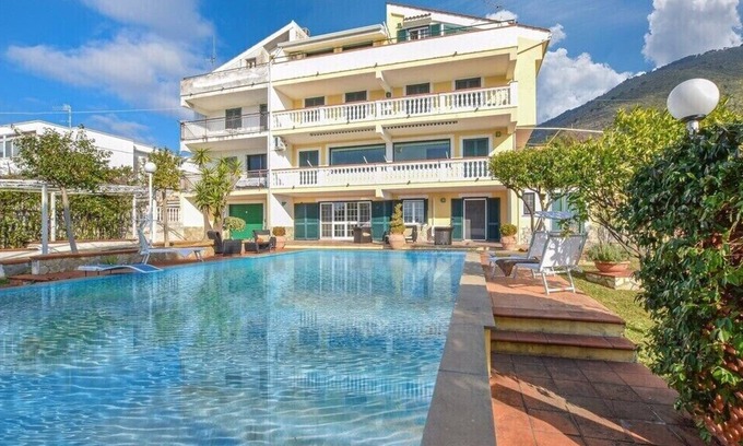 Praia a Mare Villa | Large Holiday House with private pool