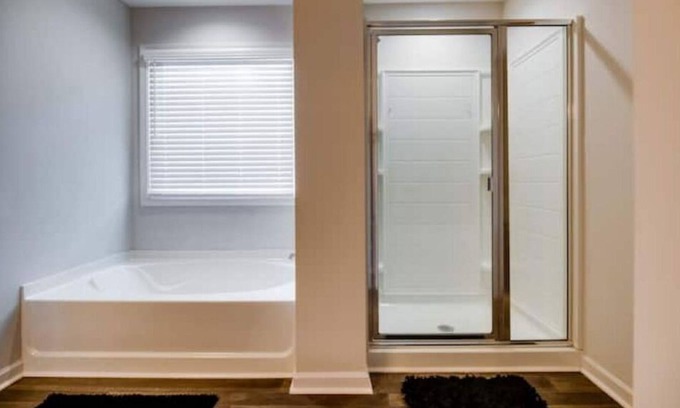 Flemington House | Large Home Conveniently Located Quiet Neighborhood