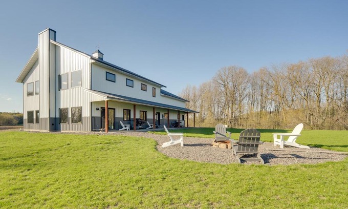 Sand Creek House | Large Home with Land in Prairie Farm!