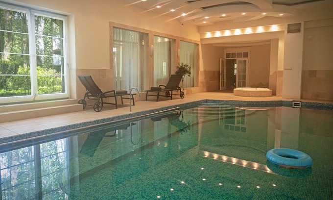 Lesznowola Villa | Large luxury villa with indoor pool 25 mins to central Warsaw