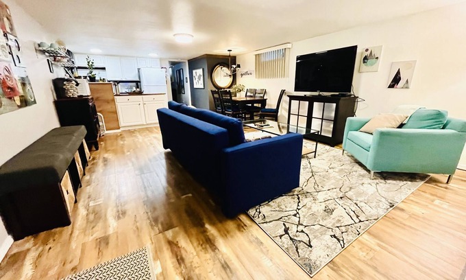 Three Tree Point Apartment | Large Modern 2 Bedroom near Ocean, Airport, and Seattle with private garage