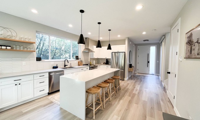 Rockaway Beach House | Large/Multi-Family- BRAND NEW Beautiful Beach House-HOT TUB-4 blocks from beach!