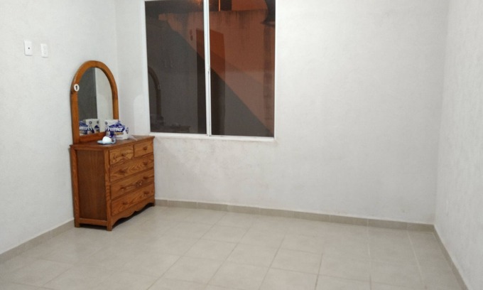Kanasin House | Large private house with pool!