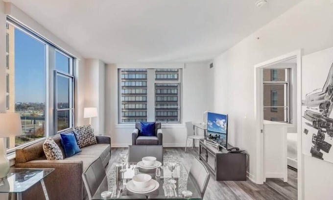 Crystal City Apartment | Large | Two Bedroom Apartment | Crystal City Arlington | by GLS