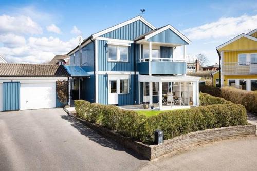 Motala Villa | large Villa In Central Motala