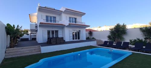 The Strip Villa | Large Villa - Private Pool - 6 Bedrooms
