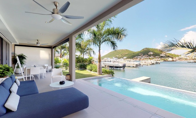 Cole Bay Apartment | Las Brisas Luxury apartment