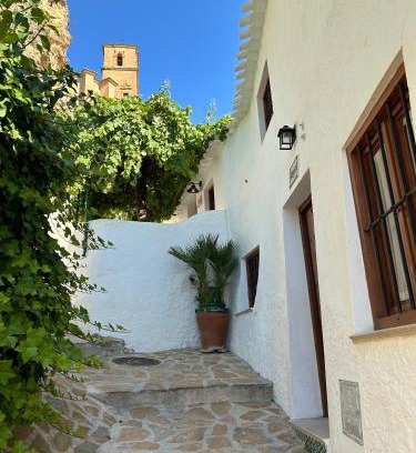 Montefrio Apartment | Las casillas de la Villa: TANGO