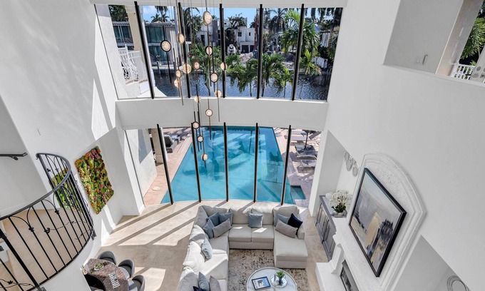 Seven Isles Villa | Las Olas Isles Waterfront Villa | Heated Pool & Dock | Fiesta Key | VlLLAS