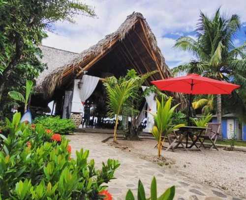 Aserradores Hotel | Las sevillanas beach hotel y restaurante