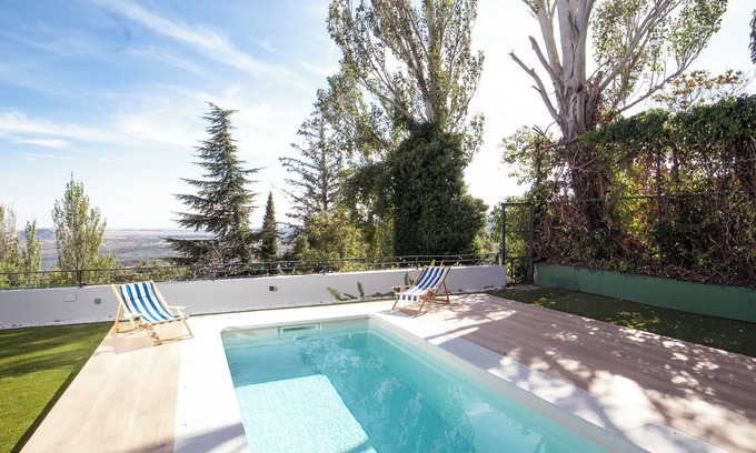 Miraflores de la Sierra House | Las vistas de Miraflores. Un espacio perfecto para venir en familia