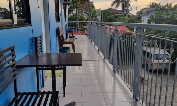 Silang Junction North Apartment | Laurien's Apartelle