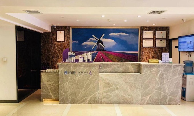 Nanming District Hotel | Lavande Hotel Guiyang Flower Orchard Fortune Plaza