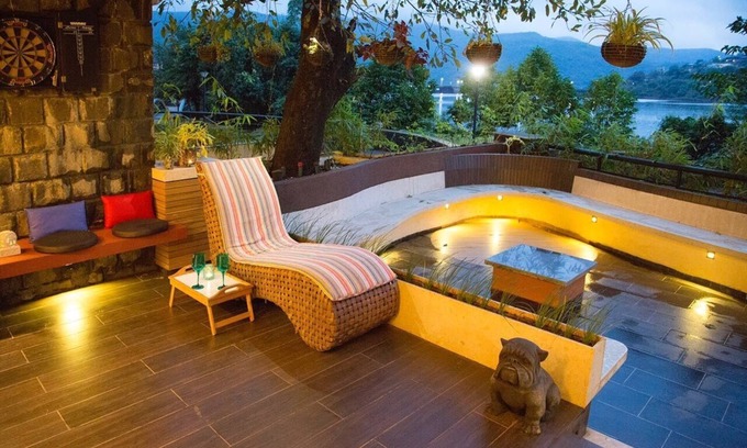 Lavasa Apartment | Lavasa's luxurious deck apartment