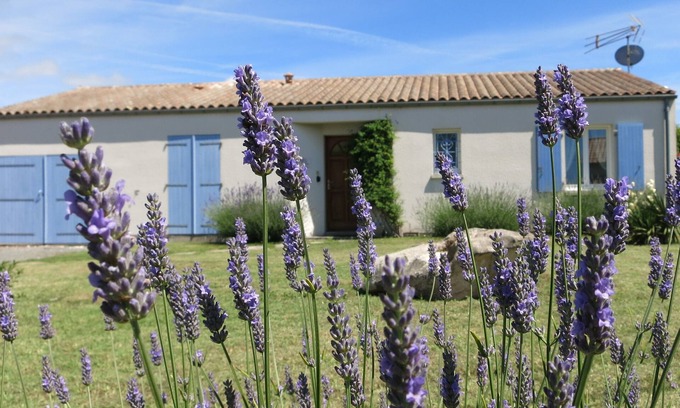Etaules House | Lavender House has 2 bedrooms sleeping 4 people.