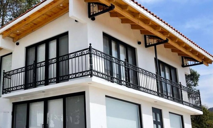 Amealco House | Lavender House