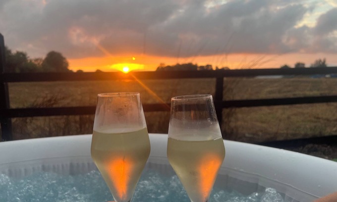Wicklewood Cabin | Lavender Lodge - Pool and Hot Tub with sunset views over open fields & Fast WiFi