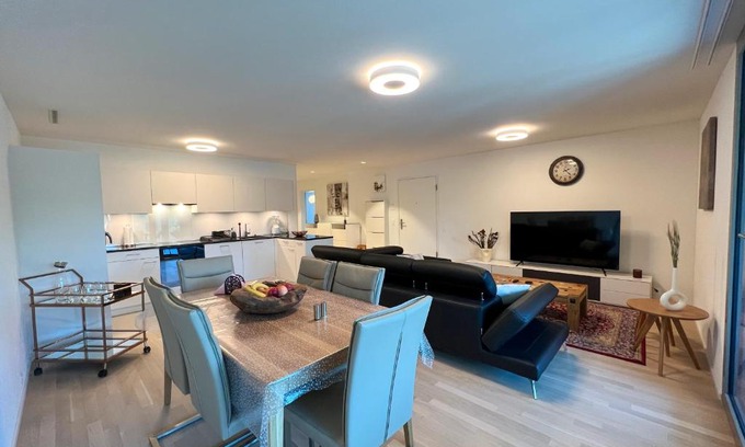 Glattbrugg Apartment | Lavish 4.5 rooms furnished apartment @Glattbrugg