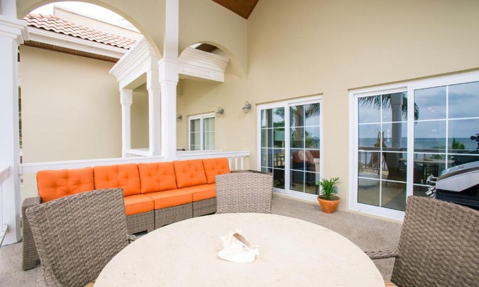 Lawson Rock Apartment | Lawson Rock - Angelfish 203 Condo