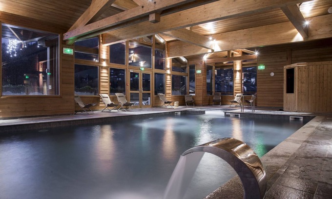 La Clusaz Apartment | LCZ - Charmant T4 spa et piscine, 4*
