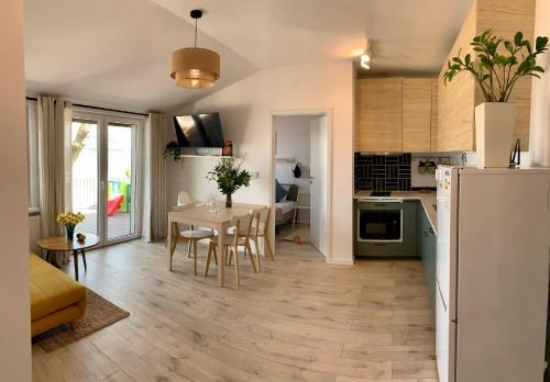 Sława Apartment | Leśna Polana 13 - do pracy i reklasku