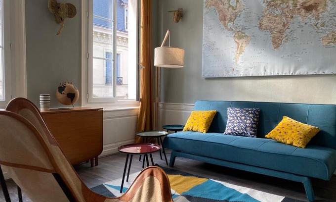 Quartier Vieux Marche-Cathedrale Apartment | Le 4B - Le Tiki