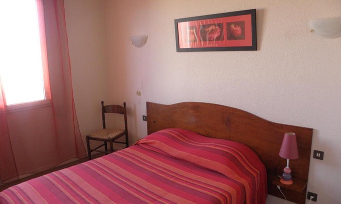 Villefranche-d'Albigeois Hotel | Le Barry