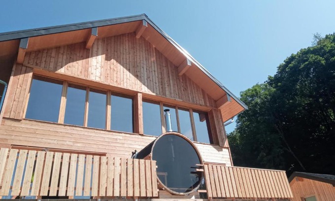 Aillon-le-Jerune Bed & Breakfast | Le Chalet Du Blanc Spa yoga