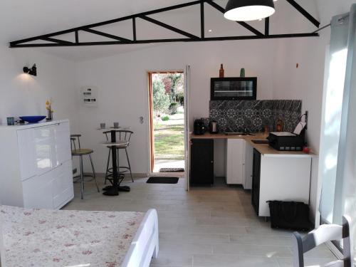 Sainte-Terre Bed & Breakfast | Le chalet du Bord de l'eau