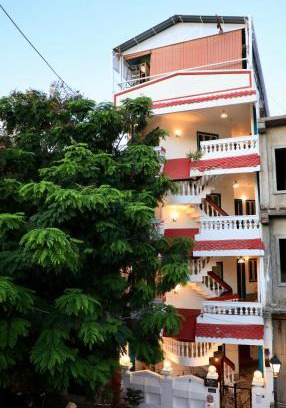 White Town Hotel | Le Clarisse Guest House