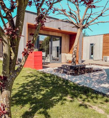 Nivolas-Vermelle Hotel | Le Clos Vernay