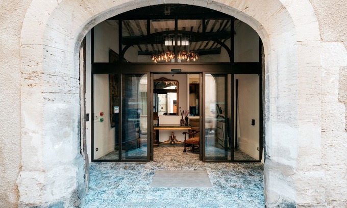 L'Isle-sur-la-Sorgue Apartment | Le Clos Violette D'Aglaé