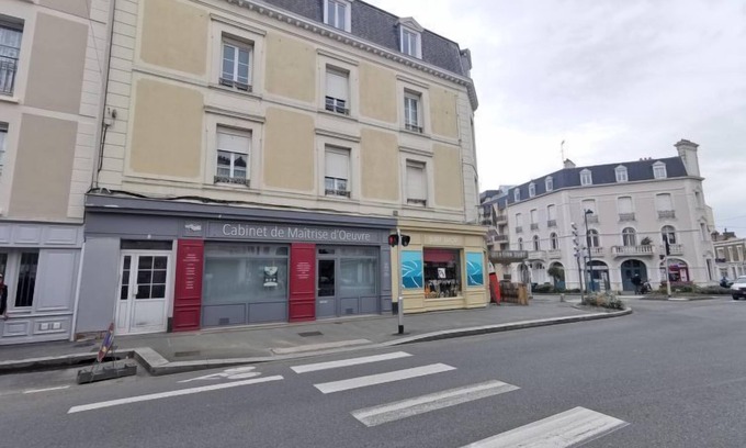 Parame Apartment | Le Continental by Interhome