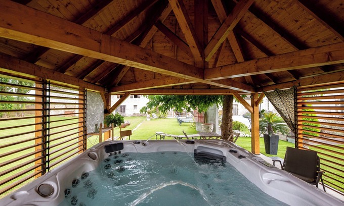 Salignac House | Le Domaine d'Ardgalen