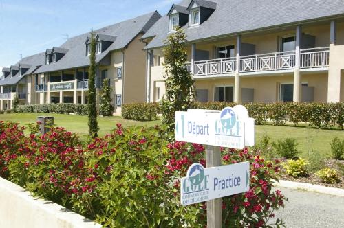 Pouzac Resort | Le Domaine du Golf Country Club de Bigorre