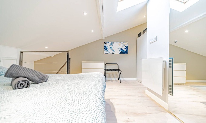 Villette Gare Apartment | Le Duplex - charmant 4 pers- Part Dieu